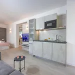 Beachfront Studio Tide Residence Srzic
